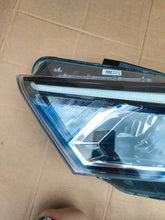 Laden Sie das Bild in den Galerie-Viewer, Frontscheinwerfer Hyundai I20 III 92101Q0100 Links Scheinwerfer Headlight SCH2921517510bz