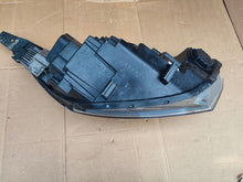 Laden Sie das Bild in den Galerie-Viewer, Frontscheinwerfer Hyundai I20 III 92101Q0100 Links Scheinwerfer Headlight SCH2921517510bz