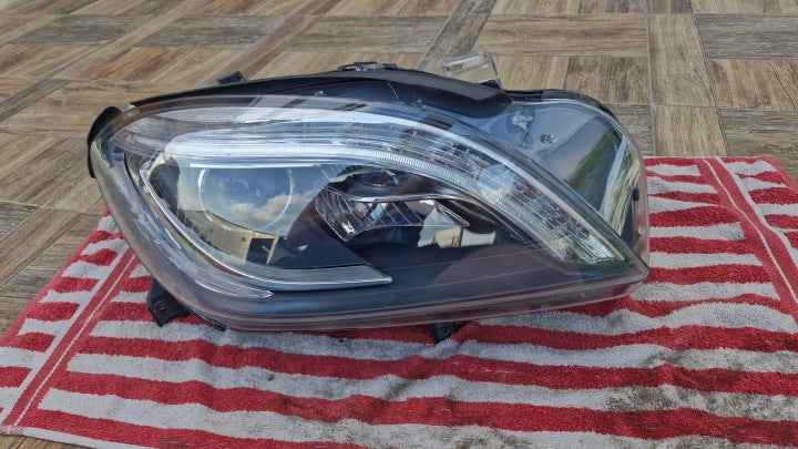 Frontscheinwerfer Mercedes-Benz W166 A1668204061 Rechts Scheinwerfer Headlight SCH2924945097kx