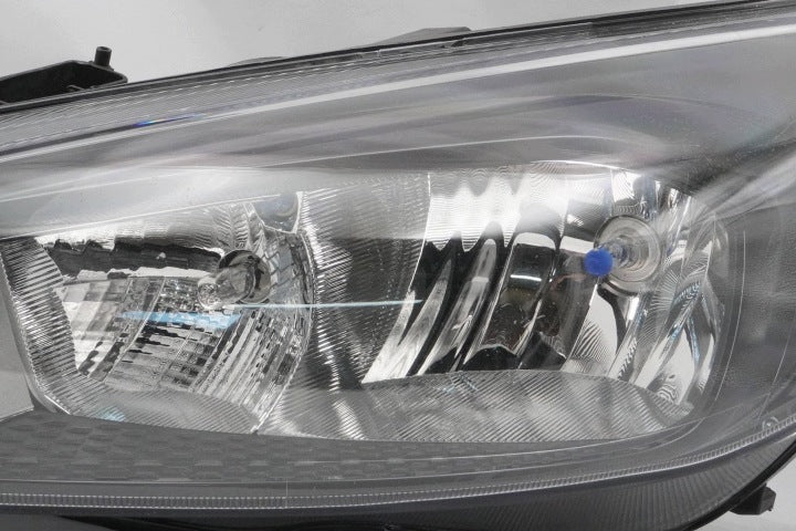Frontscheinwerfer Ford Focus F1EB-13W030-ED Links Scheinwerfer Headlight SCH2927082992jr