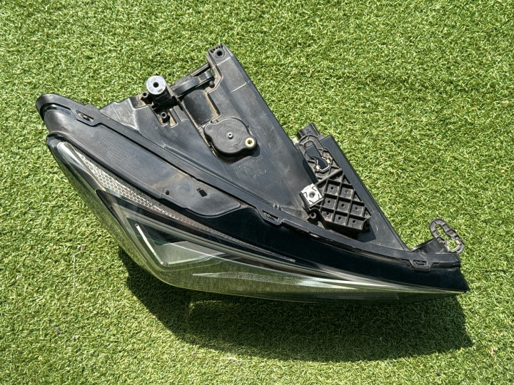 Frontscheinwerfer Cupra Formentor 5FG941008F Rechts Scheinwerfer Headlight SCH2928015418lh
