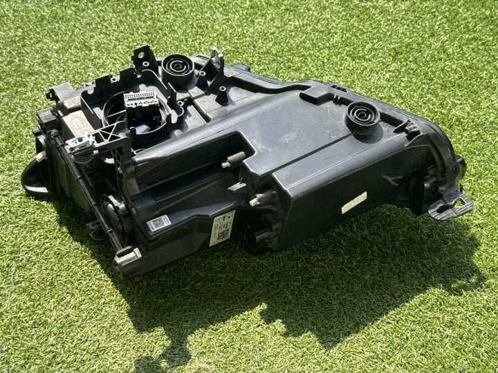 Frontscheinwerfer Cupra Formentor 5FG941008F Rechts Scheinwerfer Headlight SCH2928015418lh