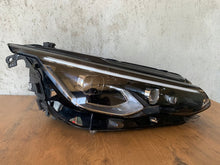 Laden Sie das Bild in den Galerie-Viewer, Frontscheinwerfer VW Golf VIII 5H1941036H Full LED Rechts Scheinwerfer Headlight SCH2933214701vd