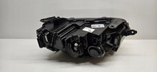 Laden Sie das Bild in den Galerie-Viewer, Frontscheinwerfer Dacia Duster 260602465 LED Links Scheinwerfer Headlight SCH2941168662kh