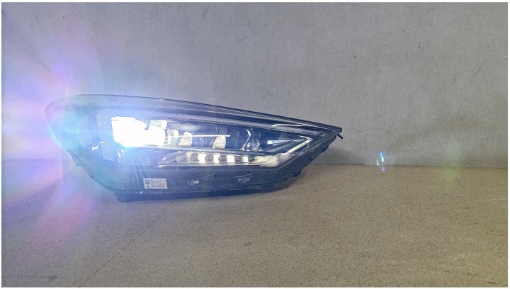 Frontscheinwerfer Hyundai Tucson 92102-D7700 D7921-21C20 Rechts Headlight SCH2945968128rs