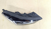 Laden Sie das Bild in den Galerie-Viewer, Frontscheinwerfer Hyundai Tucson 92102-D7700 D7921-21C20 Rechts Headlight SCH2945968128rs
