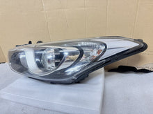 Laden Sie das Bild in den Galerie-Viewer, Frontscheinwerfer Hyundai I30 92101A6000 Links Scheinwerfer Headlight SCH2954727233ut