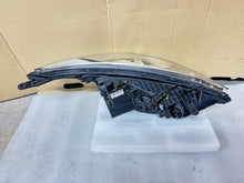 Laden Sie das Bild in den Galerie-Viewer, Frontscheinwerfer Hyundai I30 92101A6000 Links Scheinwerfer Headlight SCH2954727233ut