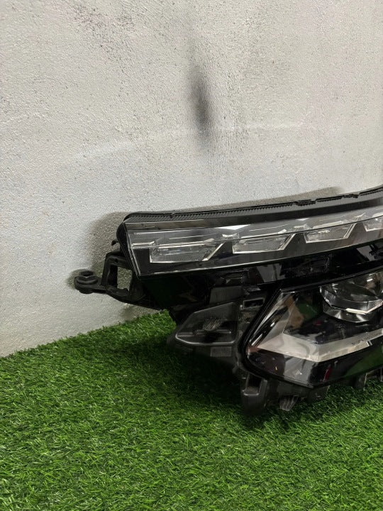 Frontscheinwerfer Skoda Kamiq 655941015C Links Scheinwerfer Headlight SCH2955876711se