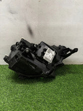 Laden Sie das Bild in den Galerie-Viewer, Frontscheinwerfer Skoda Kamiq 655941015C Links Scheinwerfer Headlight SCH2955876711se