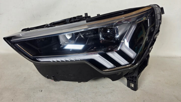 Frontscheinwerfer Audi Q3 83A941033 Links Scheinwerfer Headlight SCH2972782254wg