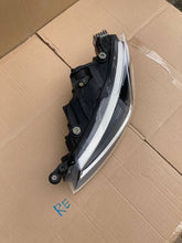 Load image into Gallery viewer, Frontscheinwerfer Seat Ibiza I V 6F1941007 LED Links Scheinwerfer Headlight SCH2974374329lr