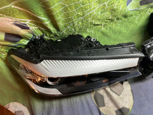 Laden Sie das Bild in den Galerie-Viewer, Frontscheinwerfer BMW 5 G30 7439200-01 7439199-01 LED Ein Satz Headlight SCH2974512815nk