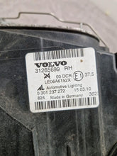 Load image into Gallery viewer, Frontscheinwerfer Volvo S40 I 31265699 Xenon Rechts Scheinwerfer Headlight SCH2977736623dn