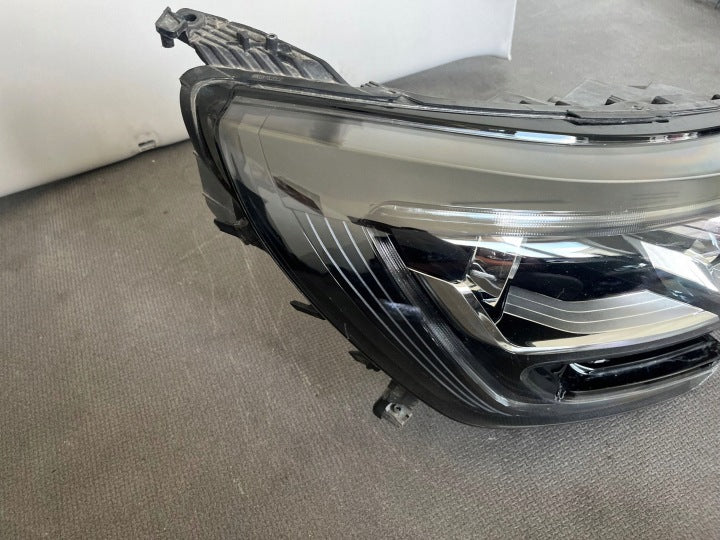 Frontscheinwerfer Renault Megane Hatchback IV I 260100478R Rechts Headlight SCH2979314257xv