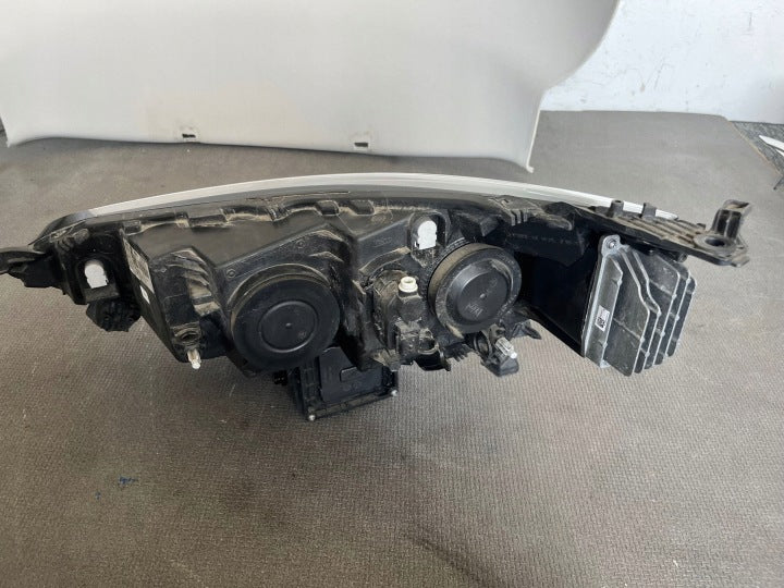 Frontscheinwerfer Renault Megane Hatchback IV I 260100478R Rechts Headlight SCH2979314257xv