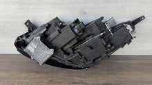 Laden Sie das Bild in den Galerie-Viewer, Frontscheinwerfer Ford Kuga PV4B13E016AH Rechts Scheinwerfer Headlight SCH2983296881rs