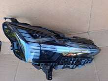Laden Sie das Bild in den Galerie-Viewer, Frontscheinwerfer Volvo 80000628 LED Rechts Scheinwerfer Headlight SCH2987905282hc