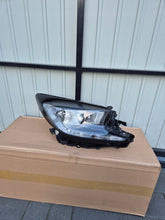 Load image into Gallery viewer, Frontscheinwerfer Toyota Aygo X OH-31 Rechts Scheinwerfer Headlight SCH2988385351cx