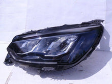 Laden Sie das Bild in den Galerie-Viewer, Frontscheinwerfer Peugeot 2008 208 II 9833036380 LED Links Headlight SCH2988795262eo