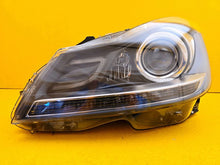 Laden Sie das Bild in den Galerie-Viewer, Frontscheinwerfer Mercedes-Benz W204 A2048205559 Xenon Links Headlight SCH2989751516hj