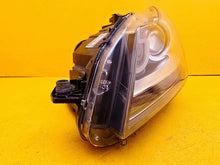 Laden Sie das Bild in den Galerie-Viewer, Frontscheinwerfer Mercedes-Benz W204 A2048205559 Xenon Links Headlight SCH2989751516hj