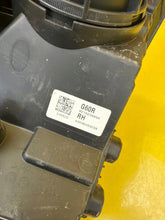 Load image into Gallery viewer, Frontscheinwerfer Kia Picanto 92102G6600 LED Rechts Scheinwerfer Headlight SCH2997306128fv