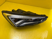 Laden Sie das Bild in den Galerie-Viewer, Frontscheinwerfer Seat Tarraco 5FJ941774B LED Rechts Scheinwerfer Headlight SCH3001758037pm