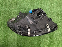 Laden Sie das Bild in den Galerie-Viewer, Frontscheinwerfer Mercedes-Benz W205 A205 A2059063104 LED Links Headlight SCH3001951913oc
