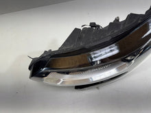 Load image into Gallery viewer, Frontscheinwerfer Renault Megane IV 260606202R LED Links Scheinwerfer Headlight SCH3006691052tn