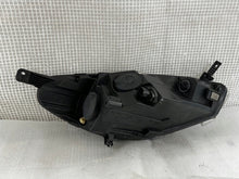 Laden Sie das Bild in den Galerie-Viewer, Frontscheinwerfer Ford Fiesta I H1BB-13W030-AE Links Scheinwerfer Headlight SCH3007812425jx