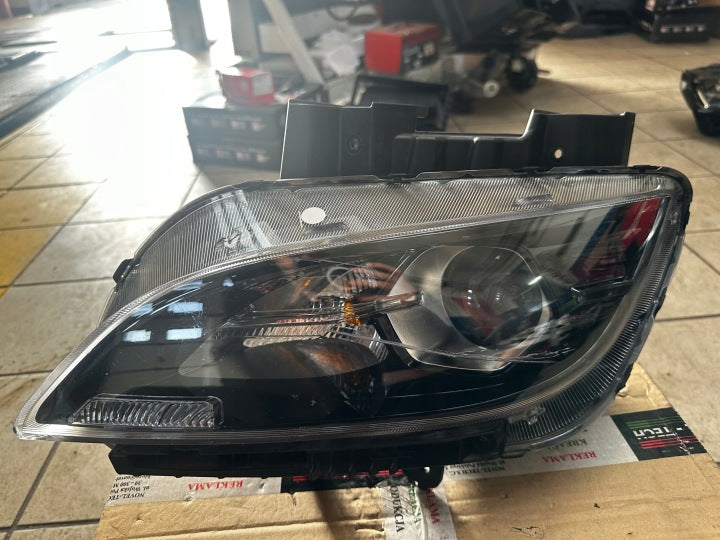 Frontscheinwerfer Hyundai Kona J9921-63010 Links Scheinwerfer Headlight SCH3012381077hf