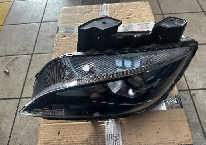 Frontscheinwerfer Hyundai Kona J9921-63010 Links Scheinwerfer Headlight SCH3012381077hf