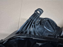 Load image into Gallery viewer, Frontscheinwerfer Opel Astra K 39111143 Links Scheinwerfer Headlight SCH3015675483da
