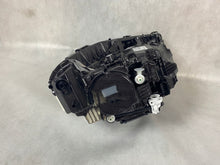 Laden Sie das Bild in den Galerie-Viewer, Frontscheinwerfer Mercedes-Benz Gla H247 A2479066107 LED Links Headlight SCH3015737984oy