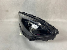 Laden Sie das Bild in den Galerie-Viewer, Frontscheinwerfer Mercedes-Benz Gla H247 A2479066107 LED Links Headlight SCH3015737984oy