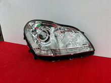 Laden Sie das Bild in den Galerie-Viewer, Frontscheinwerfer Mercedes-Benz W164 A1648203261 Rechts Scheinwerfer Headlight SCH3016031220fh