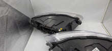 Load image into Gallery viewer, Frontscheinwerfer Audi A6 C6 4F0941003 4F0941004 Xenon Rechts oder Links SCH3022178246em