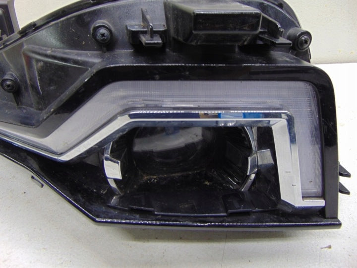 Frontscheinwerfer Ssangyong 83101-41X00 Links Scheinwerfer Headlight SCH3025636681nu