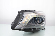 Laden Sie das Bild in den Galerie-Viewer, Frontscheinwerfer Mercedes-Benz Cla A1179065100 Links Scheinwerfer Headlight SCH3026132536ws