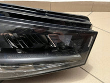 Laden Sie das Bild in den Galerie-Viewer, Frontscheinwerfer Skoda Fabia IV 6VB941016 Full LED Rechts Headlight SCH3032658442on