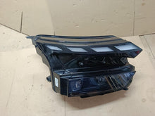 Load image into Gallery viewer, Frontscheinwerfer Skoda 5LB941036A Rechts Scheinwerfer Headlight SCH3035671747ct
