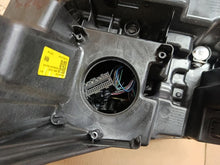 Load image into Gallery viewer, Frontscheinwerfer Skoda 5LB941036A Rechts Scheinwerfer Headlight SCH3035671747ct