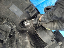Load image into Gallery viewer, Frontscheinwerfer Peugeot Partner Rifter 9816826980 Links Scheinwerfer Headlight SCH3038112088kt