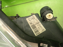 Laden Sie das Bild in den Galerie-Viewer, Frontscheinwerfer Renault Espace IV 8200394707 8200394706 Xenon Ein Satz SCH3039415427my