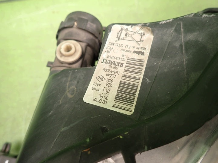 Frontscheinwerfer Renault Espace IV 8200394707 8200394706 Xenon Ein Satz SCH3039415427my