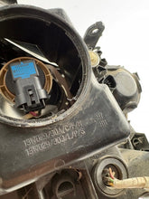 Load image into Gallery viewer, Frontscheinwerfer Ford Ranger SP13W02930A Links Scheinwerfer Headlight SCH3039684261oe