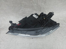 Laden Sie das Bild in den Galerie-Viewer, Frontscheinwerfer VW Passat B8 3G1941035C Links Scheinwerfer Headlight SCH3046138991nw