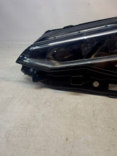 Laden Sie das Bild in den Galerie-Viewer, Frontscheinwerfer VW Golf VIII 5H1941005A Links Scheinwerfer Headlight SCH3046943628qd