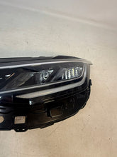 Laden Sie das Bild in den Galerie-Viewer, Frontscheinwerfer VW Golf VIII 5H1941005A Links Scheinwerfer Headlight SCH3046943628qd